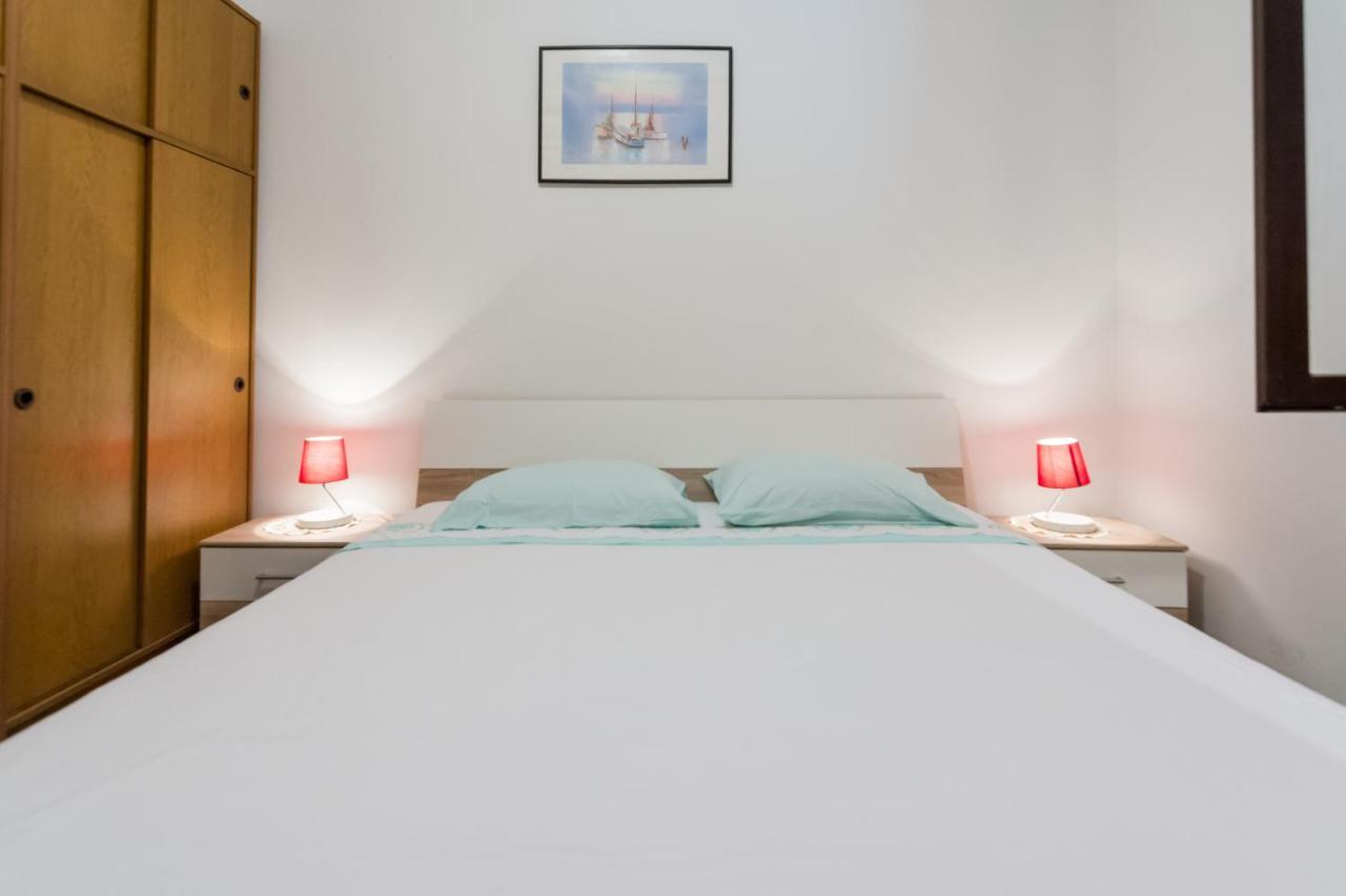 Apartman Zvjezda บีโอกราดนาโมรู ภายนอก รูปภาพ