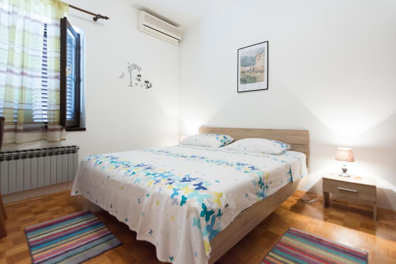 Apartman Zvjezda บีโอกราดนาโมรู ภายนอก รูปภาพ