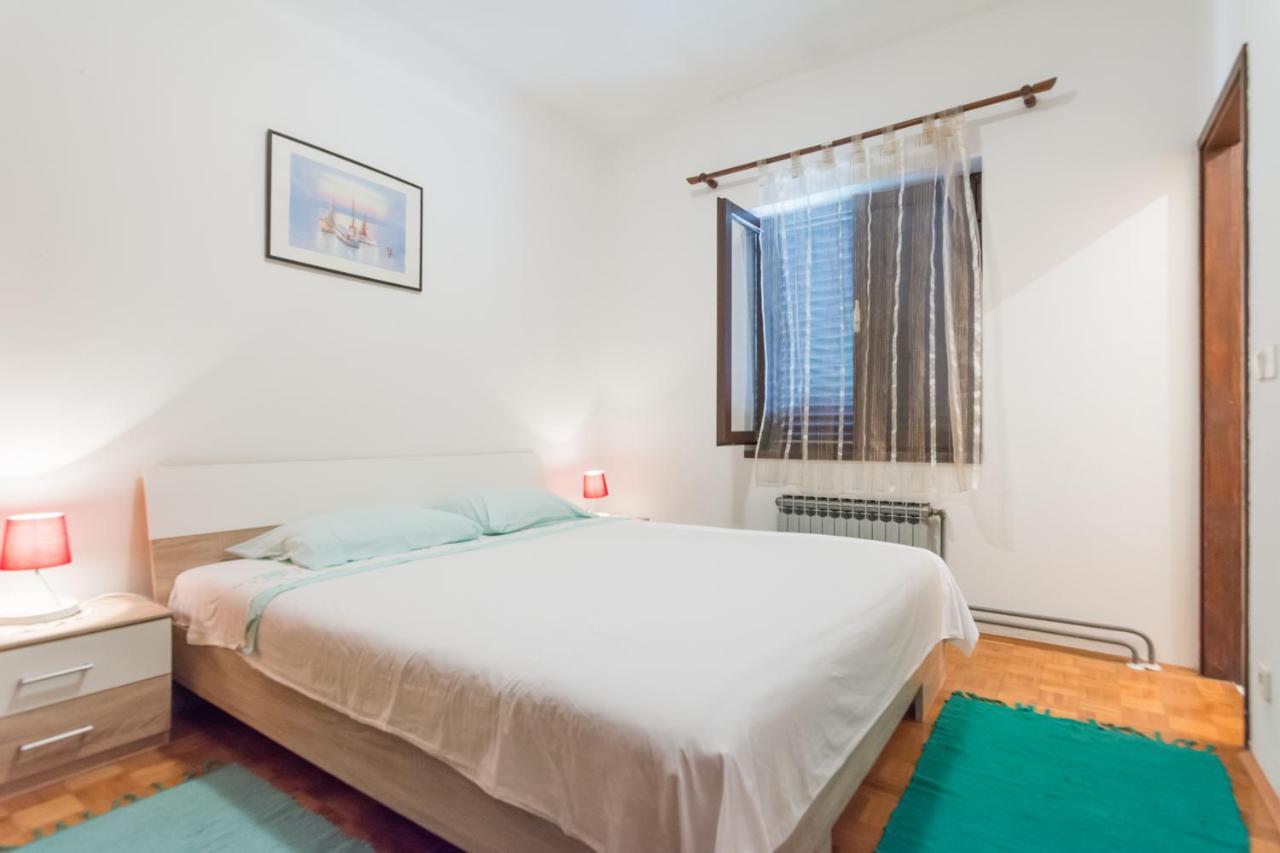 Apartman Zvjezda บีโอกราดนาโมรู ภายนอก รูปภาพ