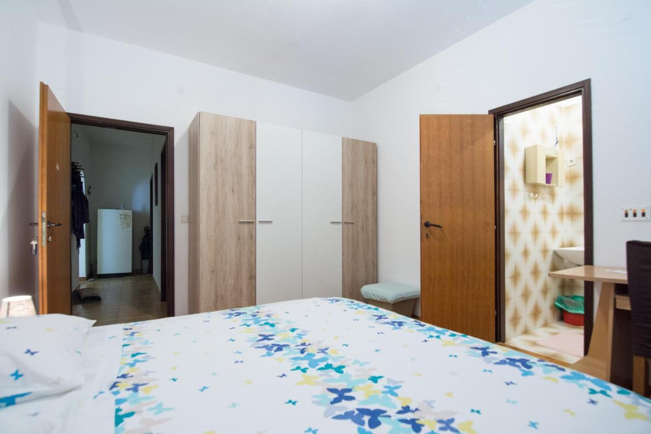 Apartman Zvjezda บีโอกราดนาโมรู ภายนอก รูปภาพ