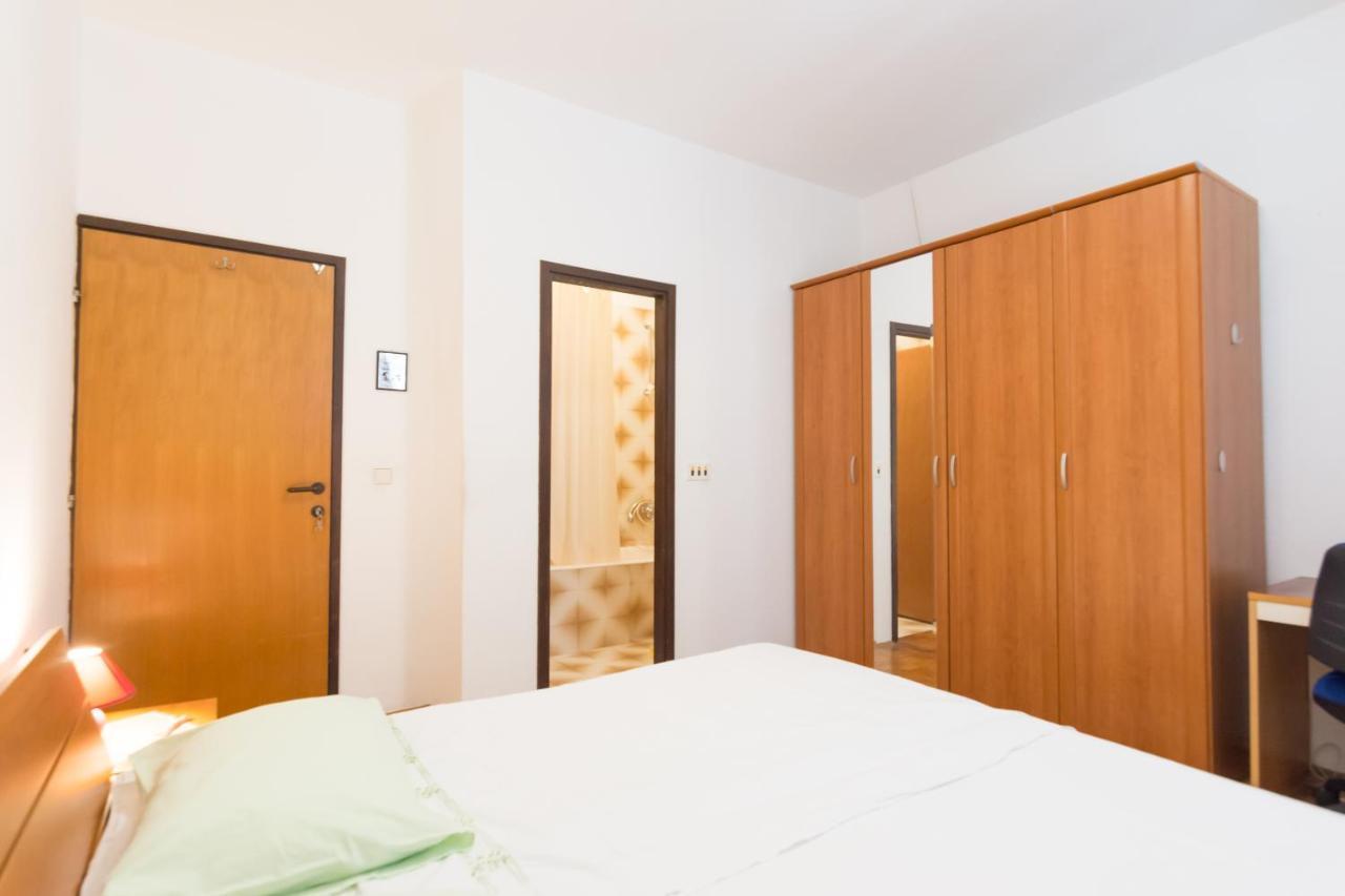 Apartman Zvjezda บีโอกราดนาโมรู ภายนอก รูปภาพ