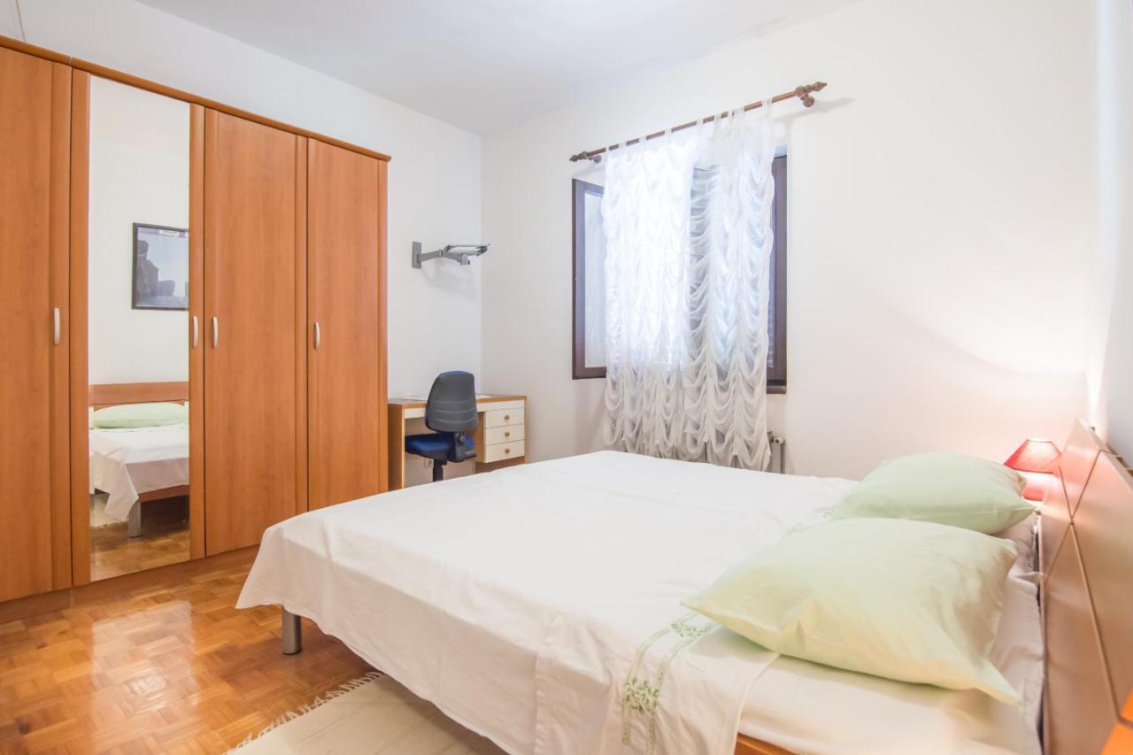 Apartman Zvjezda บีโอกราดนาโมรู ภายนอก รูปภาพ